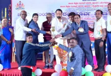 ಕ್ರೀಡೆಗಳಲ್ಲಿ ಸೋಲು-ಗೆಲುವು ಸಾಮಾನ್ಯ ಸಮನಾಗಿ ಸ್ವೀಕರಿಸಿ : ಶಾಸಕ ಲಕ್ಷ್ಮಣ ಸವದಿ