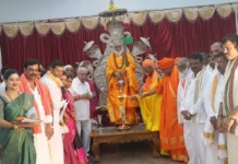 ಇಷ್ಟಲಿಂಗ ಪೂಜೆ, ಶಿವ ದೀಕ್ಷೆ ಜನ ಜಾಗೃತಿಗೆ ಶ್ರೀಗಳಿಂದ ಚಾಲನೆ