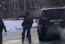 ತನಿಖೆ ನೆಪ ಮಹಿಳೆಯ ಮೇಲೆ ಗುಂಡು ಹಾರಿಸಿ ಹತ್ಯೆ