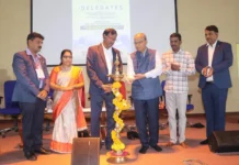 ಇತಿಹಾಸ ನಮ್ಮ ತಪ್ಪುಗಳನ್ನು ತಿದ್ದಿಕೊಳ್ಳಲು ಪಾಠ ಕಲಿಸುತ್ತದೆ