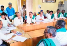 ಗ್ರಾಮ ಆಡಳಿತಾಧಿಕಾರಿ ವಿರುದ್ಧ ಕ್ರಮ ಜರುಗಿಸುವಂತೆ ರೈತಸಂಘ ಒತ್ತಾಯ