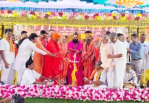 ದೇಶದಲ್ಲಿ ಸನಾತನ ಧರ್ಮದಲ್ಲಿ ಸಾಧು ಸಂತರ ಕೊಡುಗೆ ಅಪಾರ:ಜಗದ್ಗುರು ಡಾ.ಮಲ್ಲಿಕಾರ್ಜುನ ವಿಶ್ವಾರಾಧ್ಯ