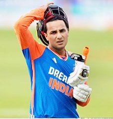 ಅಭಿಷೇಕ್ ಆಸ್ಪತ್ರೆಗೆ ದಾಖಲು: ಭಾರತಕ್ಕೆ ಹಿನ್ನಡೆ