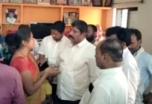 ಇಮಾಮಬಾದ್ ಬಾಲಕ ಸಾವಿಗೆ ಸಾಂತ್ವನ – ನಿರ್ಲಕ್ಷ್ಯಕ್ಕೆ ಕ್ರಮ ಕೈಗೊಳ್ಳಲು ಈಶ್ವರಸಿಂಗ ಆಗ್ರಹ