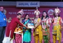 ಹಂಪಿ ಉತ್ಸವ ದಲ್ಲಿ ರಂಜಿಸಿದ ಕೃಷ್ಣನ ಶಯನ ಗೃಹ ನಾಟಕ