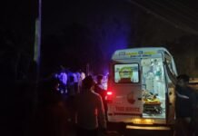 ಸೇತುವೆ ಮೇಲಿಂದ ಬಿದ್ದ ಯುವಕನ ರಕ್ಷಣೆ