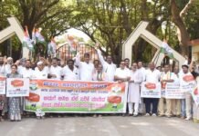 ಅಡುಗೆ ಅನಿಲ ಬೆಲೆ ಏರಿಕೆ ಖಂಡಿಸಿ ಕಾಂಗ್ರೆಸ್ ಪ್ರತಿಭಟನೆ