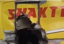 ಡಬಲ್ ಡೆಕ್ಕರ್ ಬಸ್ ಪಲ್ಟಿ: ಇಬ್ಬರು ಸಾವು