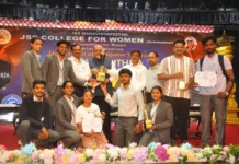 ವಿದ್ಯಾರ್ಥಿಗಳು ಜ್ಞಾನವನ್ನು ಕೌಶಲ್ಯಗಳಾಗಿ ಪರಿವರ್ತಿಸಿ