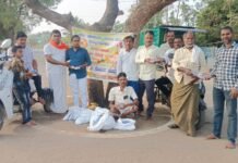 ಪಾದಯಾತ್ರಿಗಳಿಗೆ ನೀರು, ಮಜ್ಜಿಗೆ ವಿತರಣೆ