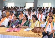 ದಮ್ಮೂರು ವೆಂಕಾವಧೂತರ ಮಠದಲ್ಲಿ ಮನ್ ಕಿ ಬಾತ್ ವೀಕ್ಷಣೆ ಅಂತರರಾಷ್ಟ್ರೀಯ ಮಟ್ಟದಲ್ಲಿ ಭಾರತದ ಸ್ಥಾನಮಾನ ಹೆಚ್ಚಳ: ಸೋಮಶೇಖರ ರೆಡ್ಡಿ