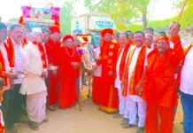 ಬೃಹತ್ ಶೋಭಾಯಾತ್ರೆ