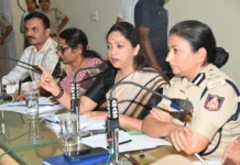 ಮಹಿಳೆಯರೊಂದಿಗೆ ಪೆÇಲೀಸರು ಠಾಣೆಯಲ್ಲಿ ಗೌರವಯುತವಾಗಿ ವರ್ತಿಸಿ: ನಾಗಲಕ್ಷ್ಮಿ ಚೌದರಿ