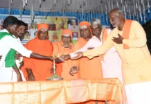 ರಾಮಲಿಂಗೇಶ್ವರ ಮಂಟೂರ ಶಾಖಾ ಮಠದಲ್ಲಿ ಲಕ್ಷ ದಿಪೋತ್ಸವ