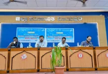 ಸಾಲ ಸೌಲಭ್ಯಕ್ಕೆ ಸಲ್ಲಿಸಿದ ಫಲಾನುಭವಿಗಳ ಅರ್ಜಿಗಳನ್ನು ತಕ್ಷಣಕ್ಕೆ ವಿಲೇವಾರಿ ಮಾಡಿ: ಜಿಪಂ ಸಿಇಒ ರಿಷಿ ಆನಂದ ಕಟ್ಟುನಿಟ್ಟಿನ ಸೂಚನೆ