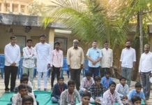 ರಾತ್ರಿ ಶಾಲೆಗೆ ಶಾಸಕ ಶರಣಗೌಡ ಕಂದಕೂರ್ ಭೇಟಿ : ವಿದ್ಯಾರ್ಥಿಗಳಿಗೆ ಆತ್ಮವಿಶ್ವಾಸದ ಸಂದೇಶ