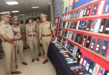 ೧.೧೫ ಕೋಟಿ ಮೌಲ್ಯದ ೩೮೫ ಮೊಬೈಲ್ ಜಪ್ತಿ