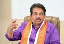 ಹೈಕಮಾಂಡ್ ತೃಪ್ತಿ ಪಡಿಸಲು ಕೇಂದ್ರದ ವಿರುದ್ಧ ಆರೋಪ