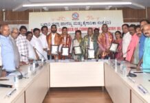 ಸಾಧಕರನ್ನು ಸನ್ಮಾನಿಸಿದ ಬಳ್ಳಾರಿ ಚೇಂಬರ್ ಆಫ್ ಕಾಮರ್ಸ್