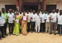 ಪೂರ್ವಭಾವಿ ಸಭೆಗೆ ಬಾರದ ಜಿಲ್ಲಾಧಿಕಾರಿ ವಿರುದ್ಧ ಆಕ್ರೋಶ