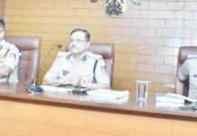 ಕಾನೂನುಬಾಹಿರ ಚಟುವಟಿಕೆಗಳಲ್ಲಿ ತೊಡಗಿಸಿಕೊಂಡವರ ವಿರುದ್ಧ ನಿರ್ದಾಕ್ಷಿಣ್ಯ ಕ್ರಮ: ಡಿಜಿಪಿ ಸಲೀಂ ಸೂಚನೆ