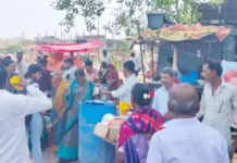 ಸಂತ ಆಶಾರಾಮಜೀ ಬಾಪೂಜಿಯವರ ಭಕ್ತರಿಂದ ದಾರಿಹೋಕರಿಗೆ ಉಚಿತ ಪಾನೀಯ ವಿತರಣೆ