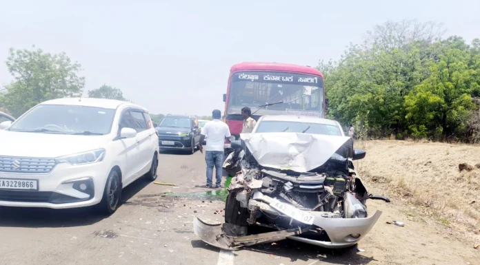 ಲಾರಿ ಟ್ಯಾಂಕರ್ ಕಾರು ನಡುವೆ ಅಪಘಾತ