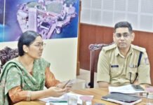 ಮಾದಕ ವಸ್ತು ಬಳಕೆ ತಡೆಗೆ ಅನಿರೀಕ್ಷಿತ ತಪಾಸಣೆ ಕೈಗೊಳ್ಳಿ: ಜಿಲ್ಲಾಧಿಕಾರಿ ಲಕ್ಷ್ಮಿಪ್ರಿಯಾ | ರೂ. ೧,೪೯,೫೦೦ ಮೌಲ್ಯದ ಗಾಂಜಾ ವಶಕ್ಕೆ