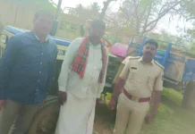 ಅಕ್ರಮ ಮರಳು ಸಾಗಾಟ: ೨ಟ್ರಾö್ಯಕ್ಟರ್ ವಶಕ್ಕೆ