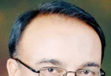 ಹಿಂದಿ ಭಾಷೆಯನ್ನೊಳಗೊಂಡಂತೆ ತೃತೀಯ ಭಾಷೆ ಕೈಬಿಡುವ ರಾಜ್ಯ ಸರ್ಕಾರದ ನಿರ್ಧಾರಕ್ಕೆ ಹೈಕೋರ್ಟ್ ತಡೆ; ರಾಜ್ಯದ ಸಮಸ್ತ ತೃತೀಯ ಭಾಷಾ ಶಿಕ್ಷಕರಿಗೆ ಸಂದ ಜಯ : ಶಶೀಲ್ ಜಿ ನಮೋಶಿ