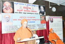 ಮಕ್ಕಳ ಬದುಕಿಗೆ ಶಿಕ್ಷಣ ಅವಶ್ಯಕ: ಶಿವಸಿದ್ದೇಶ್ವರ ಮಹಾಸ್ವಾಮಿಗಳು