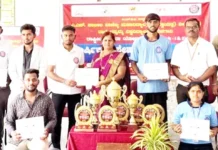 ರಕ್ತದಾನದಿಂದ ಮಾನವೀಯ ಮೌಲ್ಯ ಹಾಗೂ ಆರೋಗ್ಯ ಜಾಗೃತಿ ಹೆಚ್ಚುತ್ತದೆ: ಡಾ. ಹರ್ಷದ್ ಮುಂಡರಗಿ