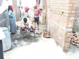 ದೋರನಹಳ್ಳಿಯಲ್ಲಿ ೬.೫೦ ಕೋಟಿ ಸಮುದಾಯ ಆರೋಗ್ಯ ಕೇಂದ್ರ ಕಾಮಗಾರಿ ಕಳಪೆ: ಬಿಲ್ ತಡೆಗೆ ಗ್ರಾಮಸ್ಥರ ತೀವ್ರ ಆಗ್ರಹ