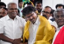 ವಿಜಯ್ ಪಟ್ಟಾಭಿಷೇಕಕ್ಕೆ ಅಡ್ಡಗಾಲಾದ ’ಸಂಖ್ಯಾಬಲದ’ ಗಣಿತ!