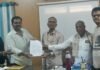 ಹೊಸಳ್ಳಿ ಹಸು ಸಾವು ಪರಿಹಾರಕ್ಕೆ ಆಗ್ರಹ