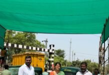 ಕಂಟೋನ್ ಮೆಂಟ್ ರೈಲ್ವೆ ಗೇಟ್ ಬಳಿ ಗ್ರೀನ್ ಮ್ಯಾಟ್ ಅಳವಡಿಕೆ