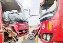 ಬಸ್ಗಳ ನಡುವೆ ಡಿಕ್ಕಿ ; ಪ್ರಯಾಣಿಕರಿಗೆ ಗಾಯ