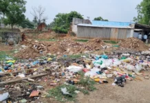 ಕಸದ ರಾಶಿಯಿಂದ ಹೈರಾಣಾದ ಜನತೆ: ಗಬ್ಬೆದ್ದ ವಾತಾವರಣ