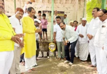 ಅಷ್ಠಗಾ ಗ್ರಾಮದಲ್ಲಿ ರೂ.4.50 ಕೋಟಿ ರಸ್ತೆ ಕಾಮಗಾರಿಗೆ ಶಾಸಕ ಬಸವರಾಜ ಬಿ. ಮತ್ತಿಮಡು ಭೂಮಿ ಪೂಜೆ