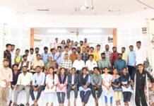 ಸಾಮಾಜಿಕ ಜಾಲತಾಣಗಳು ಪ್ರತಿಭಾ ಪ್ರದರ್ಶನದ ವೇದಿಕೆ