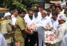 ಆಟೋ ಚಾಲಕರಿಗೆ ಸಮವಸ್ತ್ರ ವಿತರಣೆ