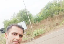 ಗುಂಡಿಯಿಂದ ವಾಹನ ಸವಾರರ ಪರದಾಟ ರಸ್ತೆ ಮೇಲಿನ ಗುಂಡಿ ಮುಚ್ಚುವ ಮೂಲಕ ಮಾನವಿಯತೆ ಮೆರೆದ ಸೈನಿಕ