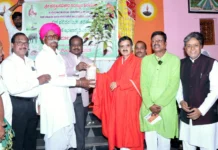 ಪ್ರಕೃತಿ, ಪ್ರಗತಿ ಸಮತೋಲನದಲ್ಲಿರಲಿ : ಹಾರಕೂಡ ಶ್ರೀ