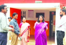 ನವೋದಯ ವಿದ್ಯಾಲಯಕ್ಕೆ ಜಿಲ್ಲಾಧಿಕಾರಿ ಭೇಟಿ