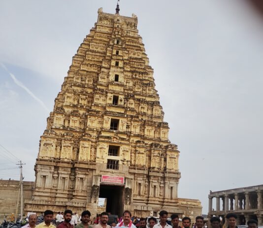 ಕಾಶಪ್ಪ ನವರಿಗೆ ಸಚಿವ ಸ್ಥಾನಕ್ಕೆ ಒತ್ತಾಯಿಸಿ ಹಂಪಿಯಲ್ಲಿ ಅಭಿಮಾನಿಗಳಿಂದ ವಿಶೇಷ ಪೂಜೆ