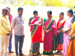 ಹಕ್ಕು ಪತ್ರಗಳಿಗಾಗಿ ಒತ್ತಾಯಿಸಿ ಕರ್ನಾಟಕ ಕೊಳಗೇರಿ ಅಭಿವೃದ್ಧಿ ಮಂಡಳಿ ಕಚೇರಿ ಎದುರು ಸ್ಲಂ ನಿವಾಸಿಗಳ ಧರಣಿ