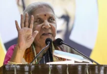 ಮೊದಲು ಆದರ್ಶ ತಾಯಿ, ನಂತರ ಐಎಎಸ್ ಅಧಿಕಾರಿಯಾಗಿ: ಆನಂದಿ ಬೆನ್