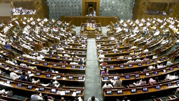 18h13