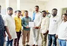 ಬೀದರ ಜಿಲ್ಲೆಯನ್ನು ಬರಪೀಡಿತವೆಂದು ಘೋಷಿಸಲು ದಲಿತ ಸಂಘರ್ಷ ಸಮಿತಿ ಒತ್ತಾಯ