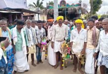 ಕನ್ನಿಹಳ್ಳಿ ಗ್ರಾಮದಲ್ಲಿ ಮಳೆಗಾಗಿ ಕತ್ತೆ ಮದುವೆ